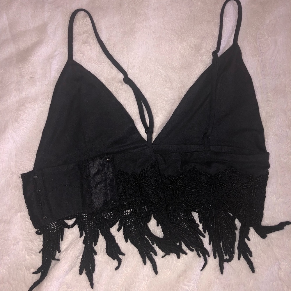 Beverly Hills Boutique black suede crop top - Picture 8 of 8